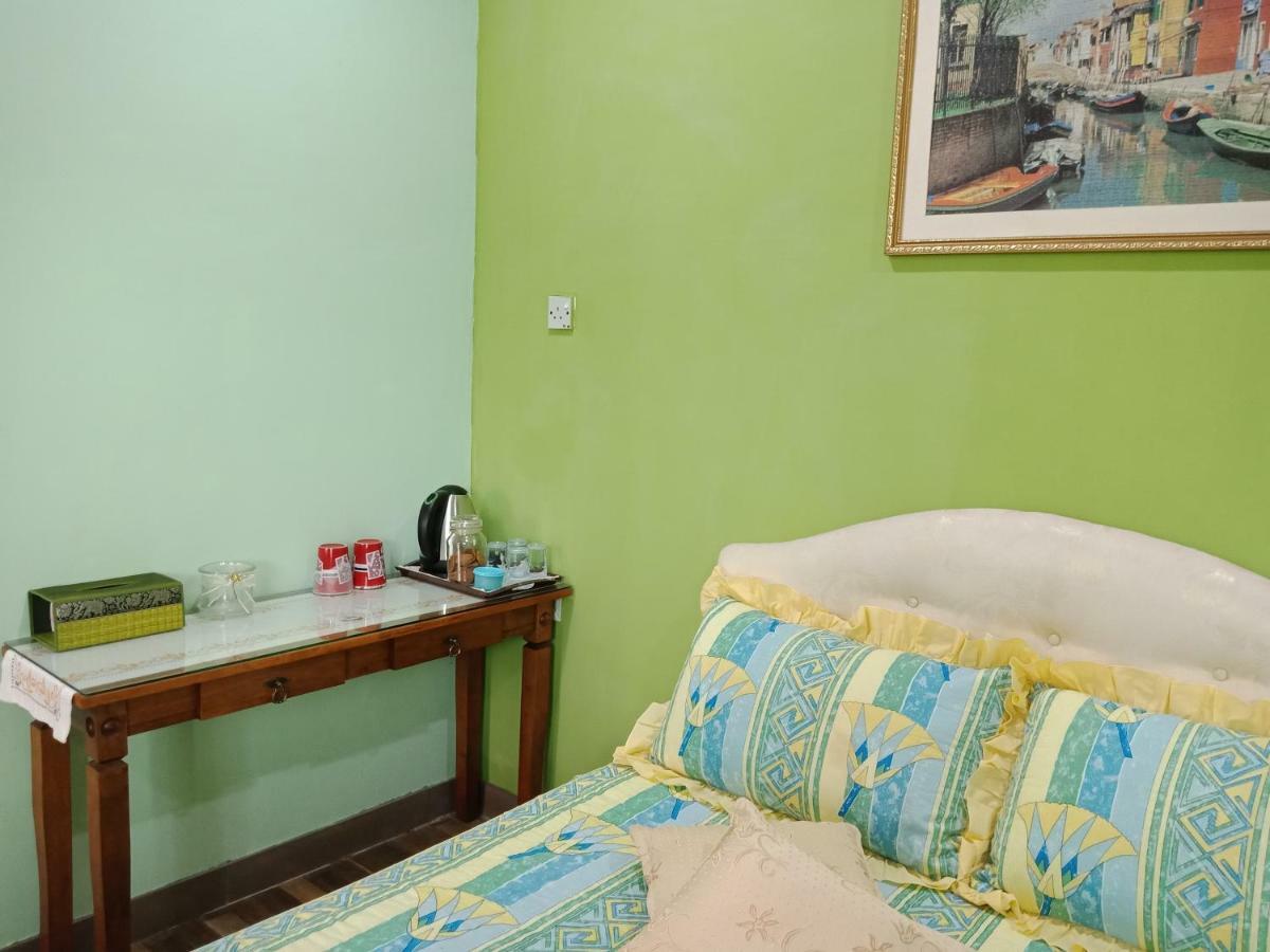 Appartamento Jazepuri - Jaze 1 Kuching Esterno foto