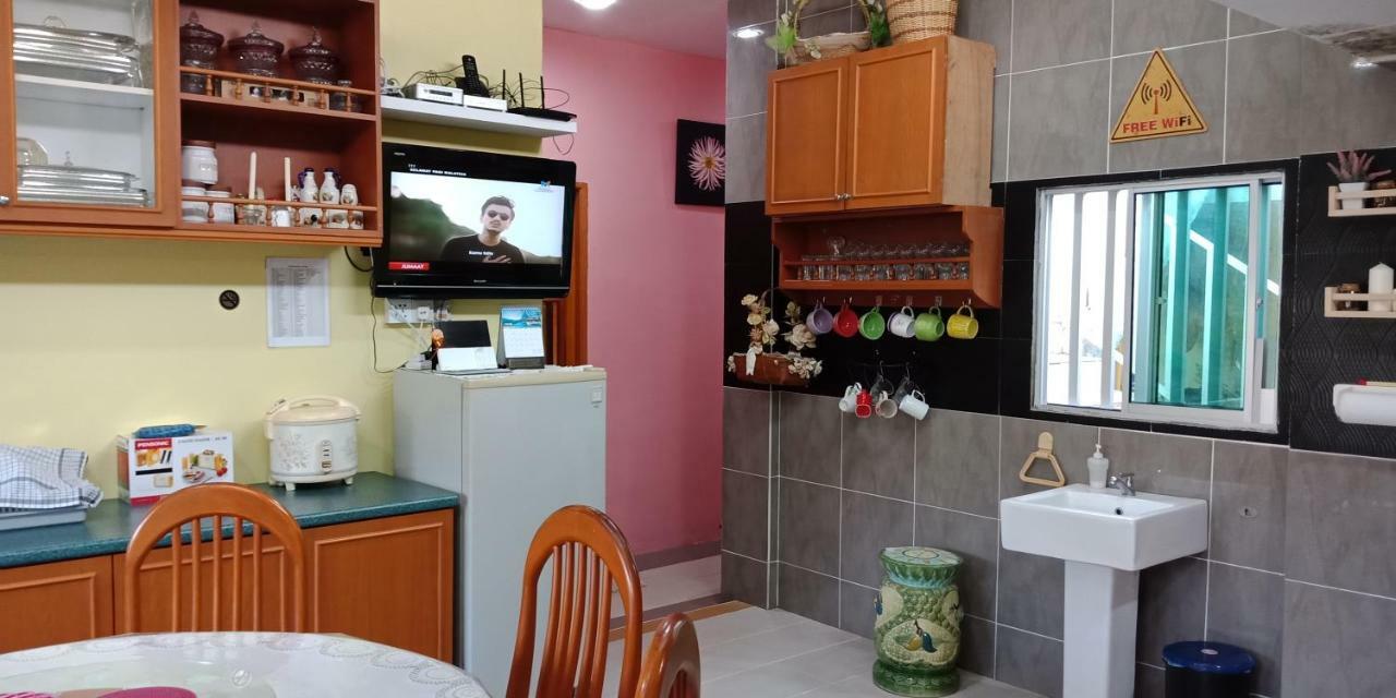 Appartamento Jazepuri - Jaze 1 Kuching Esterno foto
